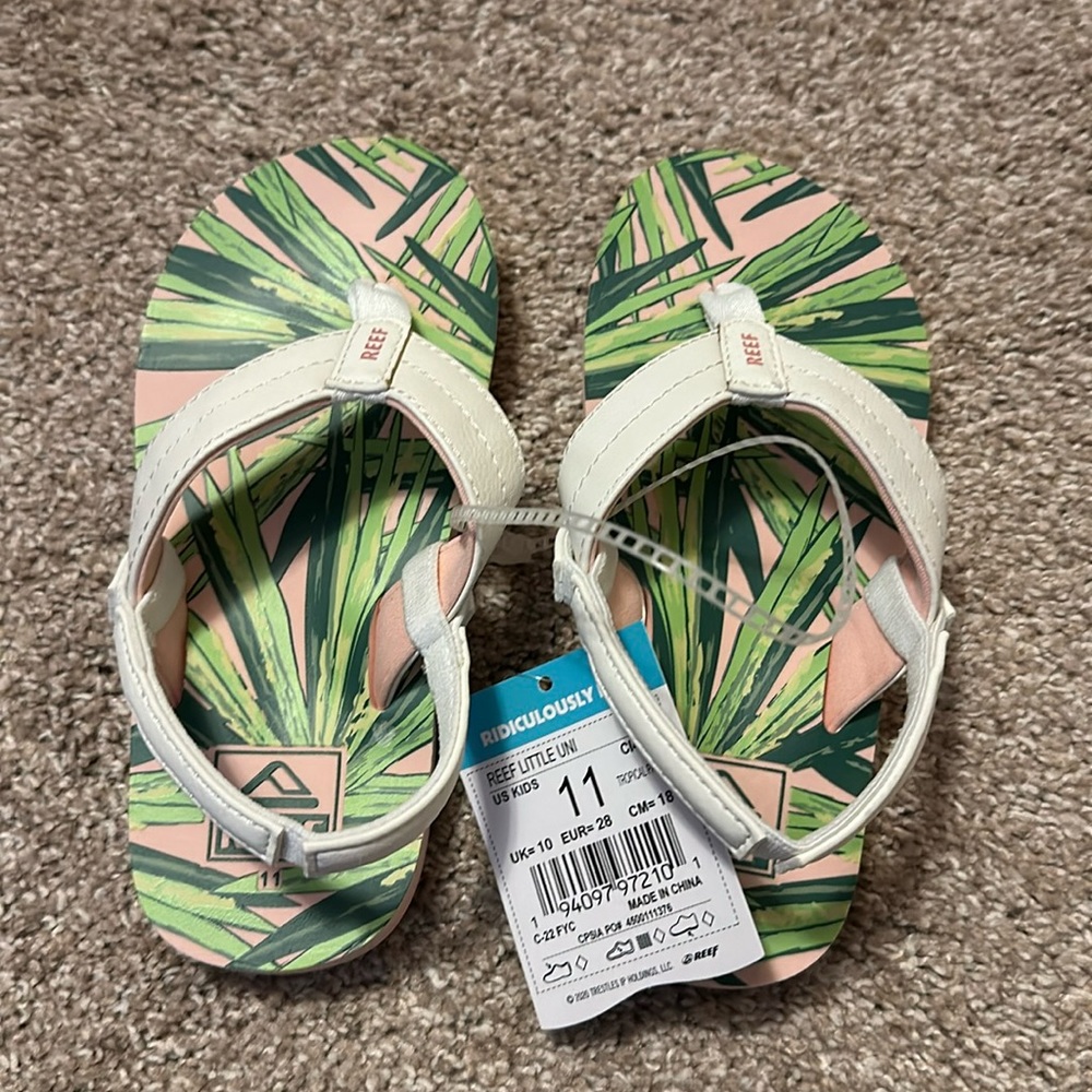 New Kids Reef Pink Green Uni Flip Flops Sandals Thong Size 11